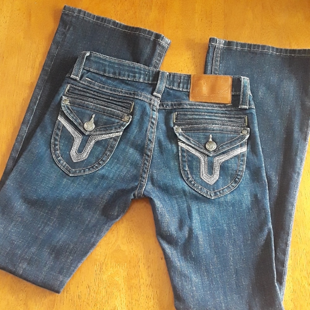 🦋Sale !!!🦋Vigoss New Jeans 3/4 or 27